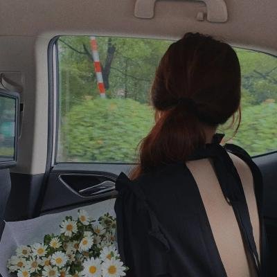 救命!我和前女友们做同事